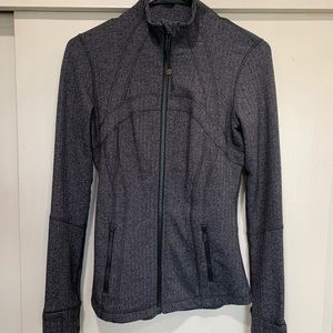 Lululemon full zip define jacket size 6 like new